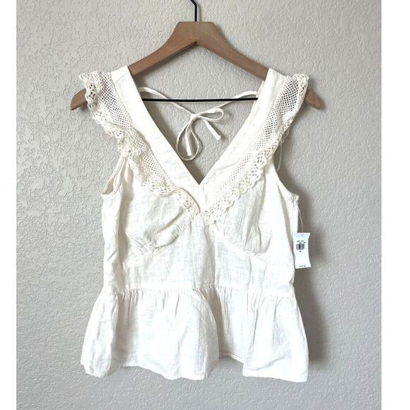 Old Navy Tops - Old Navy Medium Cream V Neck Babydoll Tank Top NWT